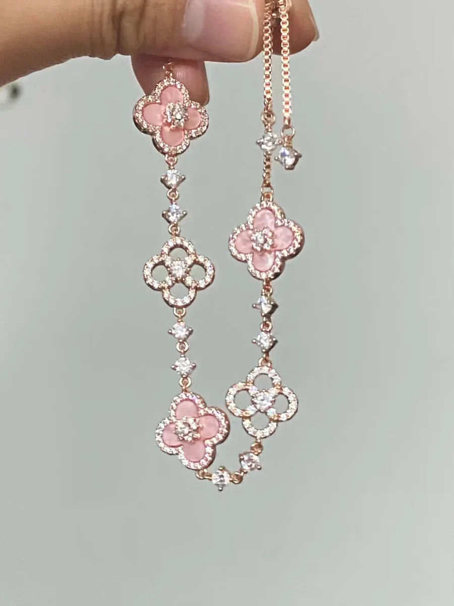 Pink Diamond Clover Lucky Bracelet